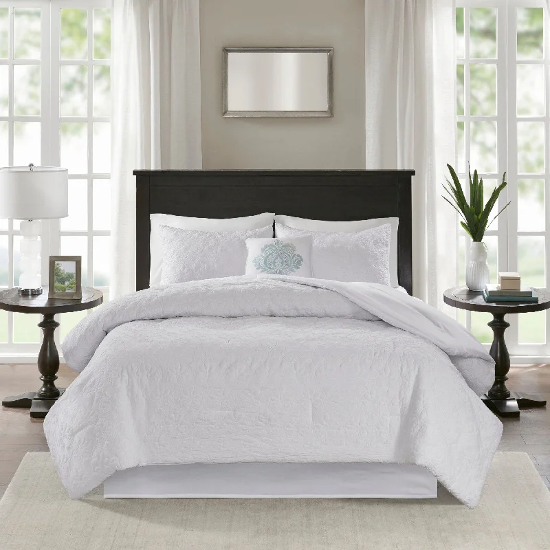Synthetic - filled comforters like polyester for affordability and hypoallergenic propertiesMadison Park Mansfield Quilted White Comforter Set Synthetic - filled comforters like polyester for affordability and hypoallergenic propertiesMadison Park Mansfield Quilted White Comforter Set