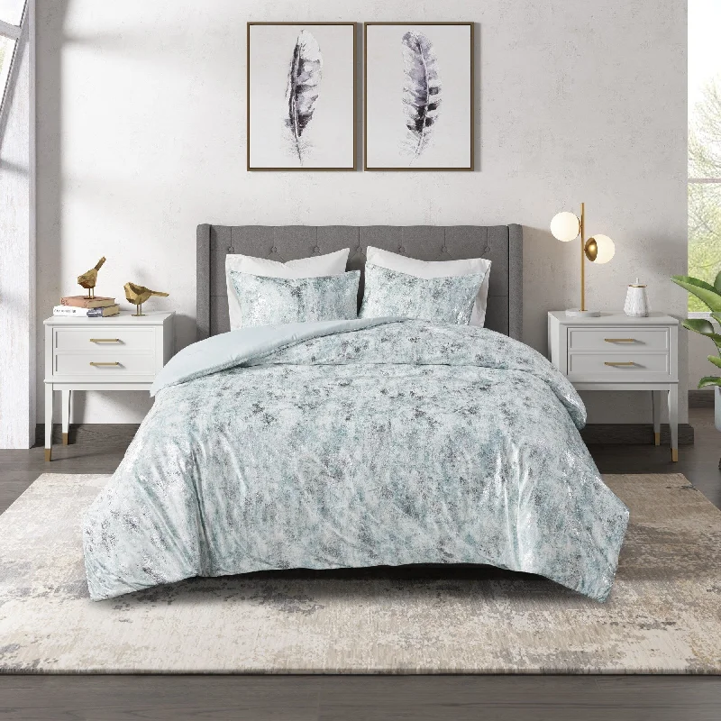 Wool - filled comforters with natural moisture - wicking and temperature - regulating featuresCosmoLiving Pearl Metallic Printed Velvet Comforter Set