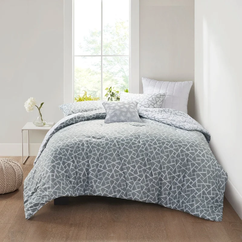 Duck down comforters with a softer feel and good warmth retentionSoho Geo 4 Piece Reversible Comforter Set Gray/White by N Natori Duck down comforters with a softer feel and good warmth retentionSoho Geo 4 Piece Reversible Comforter Set Gray/White by N Natori