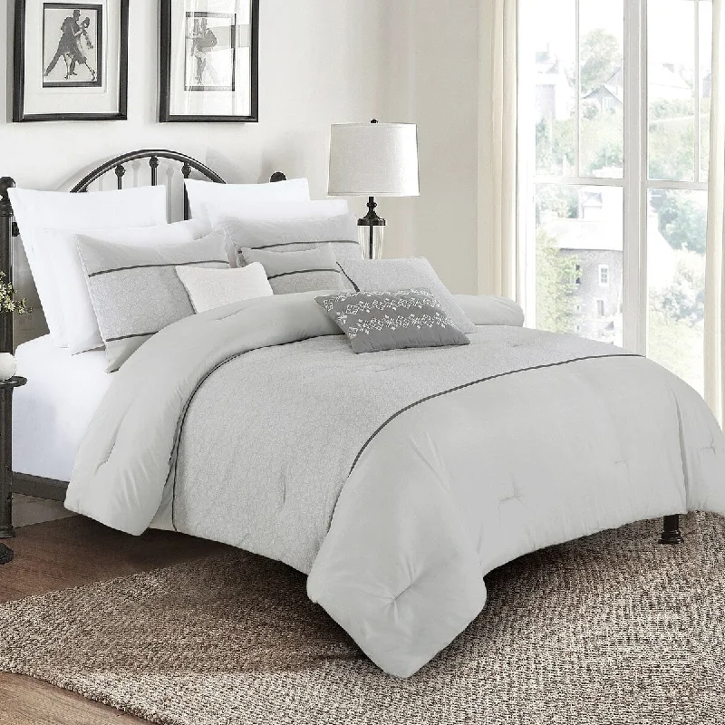 Goose down comforters known for their superior quality and insulationMAUD Luxury 7 Piece Comforter Goose down comforters known for their superior quality and insulationMAUD Luxury 7 Piece Comforter