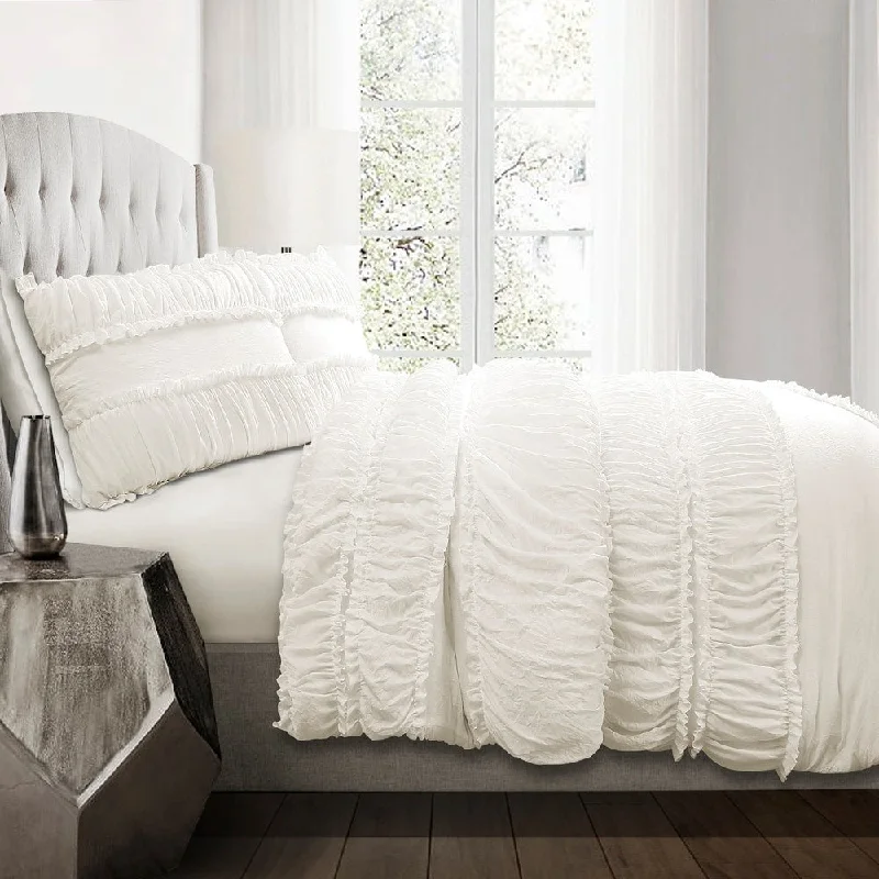 Cotton - filled comforters for a breathable and natural sleep experienceLush Decor Nova Ruffle 3 Piece Comforter Set Cotton - filled comforters for a breathable and natural sleep experienceLush Decor Nova Ruffle 3 Piece Comforter Set