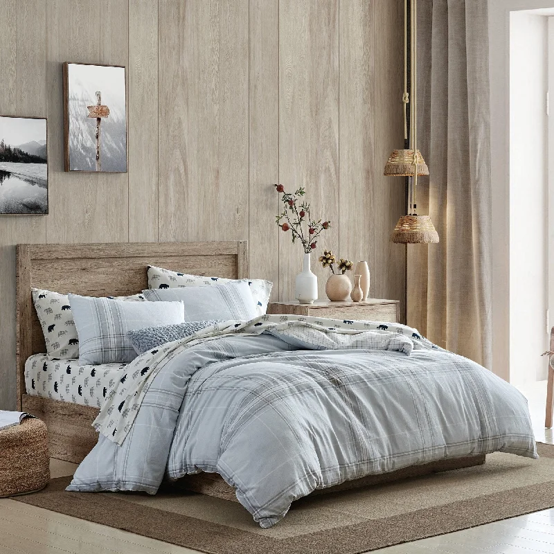 King - size comforters to fit large king - sized beds perfectlyG.H. Bass & Co. Westport Plaid Comforter Set King - size comforters to fit large king - sized beds perfectlyG.H. Bass & Co. Westport Plaid Comforter Set