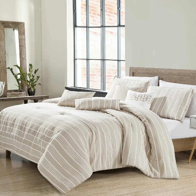 Silk - filled comforters for a luxurious and smooth touchPorch & Den Delilah Polyester 7Pc Comforter Set Silk - filled comforters for a luxurious and smooth touchPorch & Den Delilah Polyester 7Pc Comforter Set
