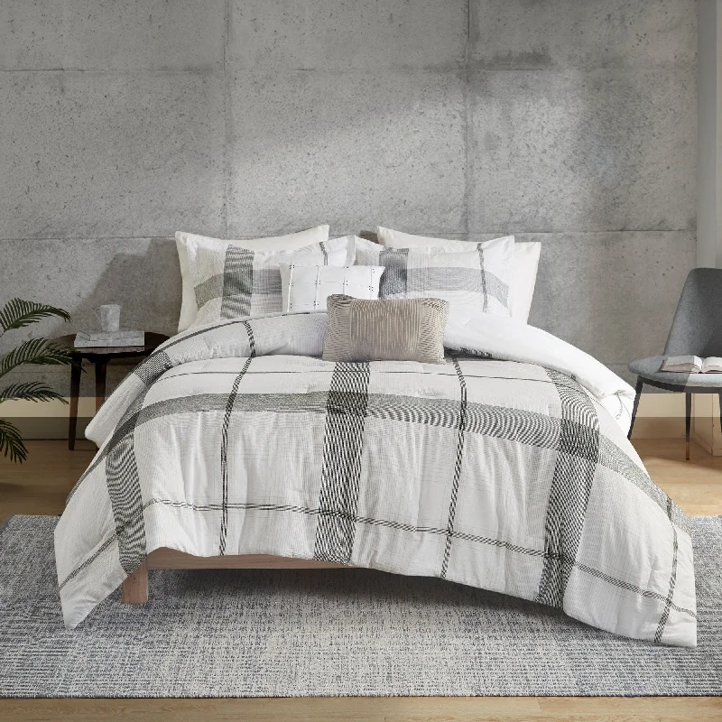 Full - size comforters suitable for full - sized beds in guest rooms or small bedroomsSidney 5 Piece Cotton Yarn Dyed Jacquard Plaid Comforter Set White/Black by Urban Habitat Full - size comforters suitable for full - sized beds in guest rooms or small bedroomsSidney 5 Piece Cotton Yarn Dyed Jacquard Plaid Comforter Set White/Black by Urban Habitat
