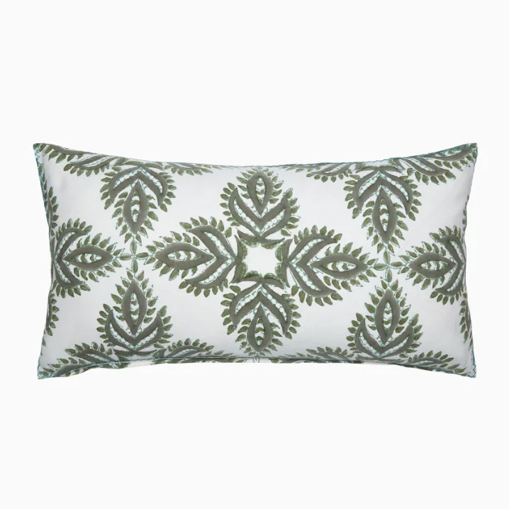 Plush Pillows for a Cozy BedMemory Foam Pillows for Neck SupportVerdin Deco Pillows