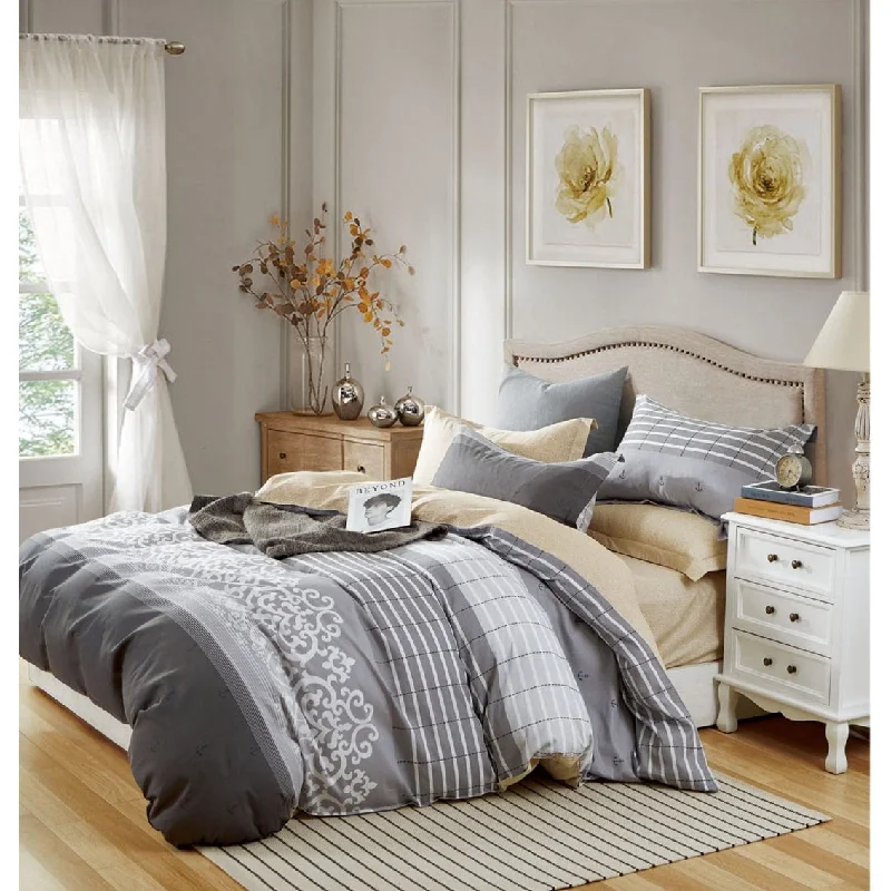 Full - size comforters suitable for full - sized beds in guest rooms or small bedroomsRome 100% Cotton Reversible Comforter Set Full - size comforters suitable for full - sized beds in guest rooms or small bedroomsRome 100% Cotton Reversible Comforter Set