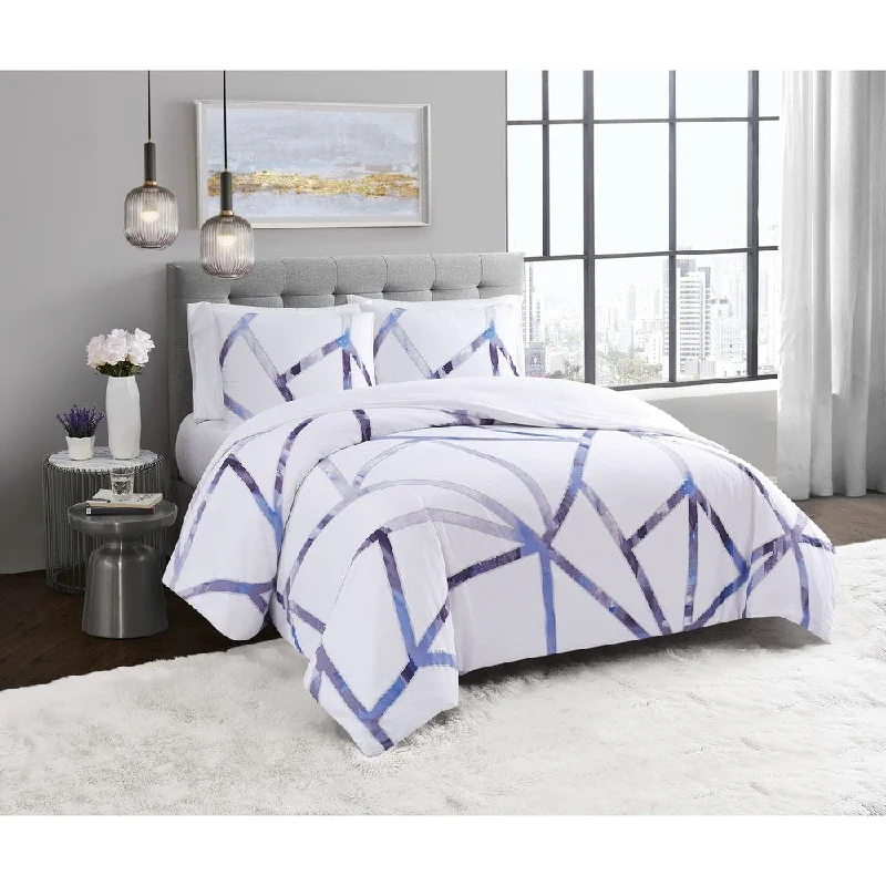 Bamboo - fiber - filled comforters with antibacterial and breathable qualitiesVince Camuto Obelis Metallic 3 Piece Comforter Set Bamboo - fiber - filled comforters with antibacterial and breathable qualitiesVince Camuto Obelis Metallic 3 Piece Comforter Set