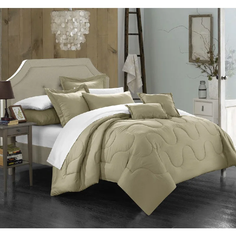 Silk - filled comforters for a luxurious and smooth touchPorch & Den Rhode Island Taupe Down Alternative 7-piece Comforter Set Silk - filled comforters for a luxurious and smooth touchPorch & Den Rhode Island Taupe Down Alternative 7-piece Comforter Set
