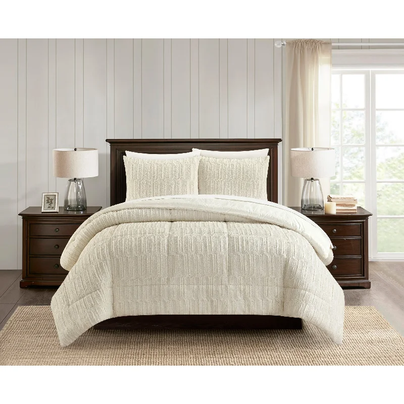 Latex - filled comforters with a bouncy texture and good supportChic Home Panya 3 Piece Textured Geometric Pattern Comforter Set Latex - filled comforters with a bouncy texture and good supportChic Home Panya 3 Piece Textured Geometric Pattern Comforter Set