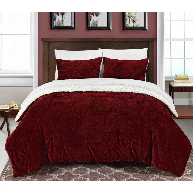Full - size comforters suitable for full - sized beds in guest rooms or small bedroomsChic Home 2-Piece Chiara Burgundy Comforter Set Full - size comforters suitable for full - sized beds in guest rooms or small bedroomsChic Home 2-Piece Chiara Burgundy Comforter Set