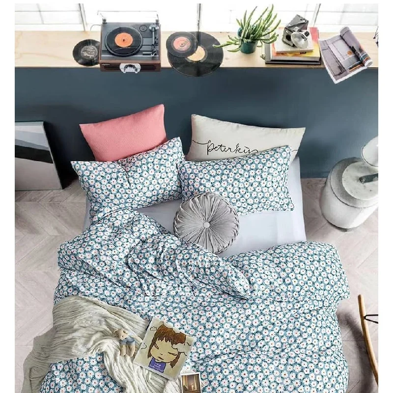 Silk - filled comforters for a luxurious and smooth touchDemi Little Daisy 100% cotton Double Layer Yarn Comforter Set Silk - filled comforters for a luxurious and smooth touchDemi Little Daisy 100% cotton Double Layer Yarn Comforter Set