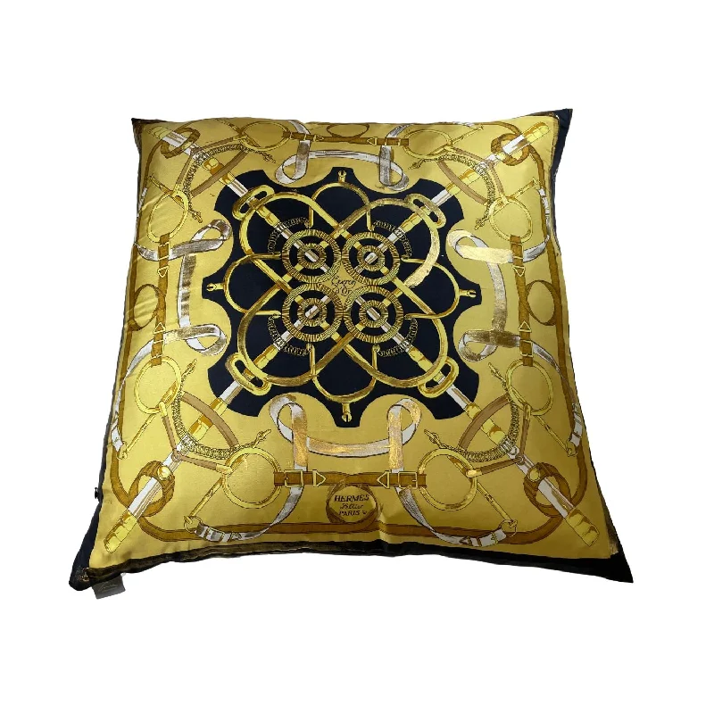 Velvet Pillows for a Touch of EleganceMemory Foam Pillows for Neck SupportCali Couture Legends| Pillow Velvet Pillows for a Touch of EleganceMemory Foam Pillows for Neck SupportCali Couture Legends| Pillow