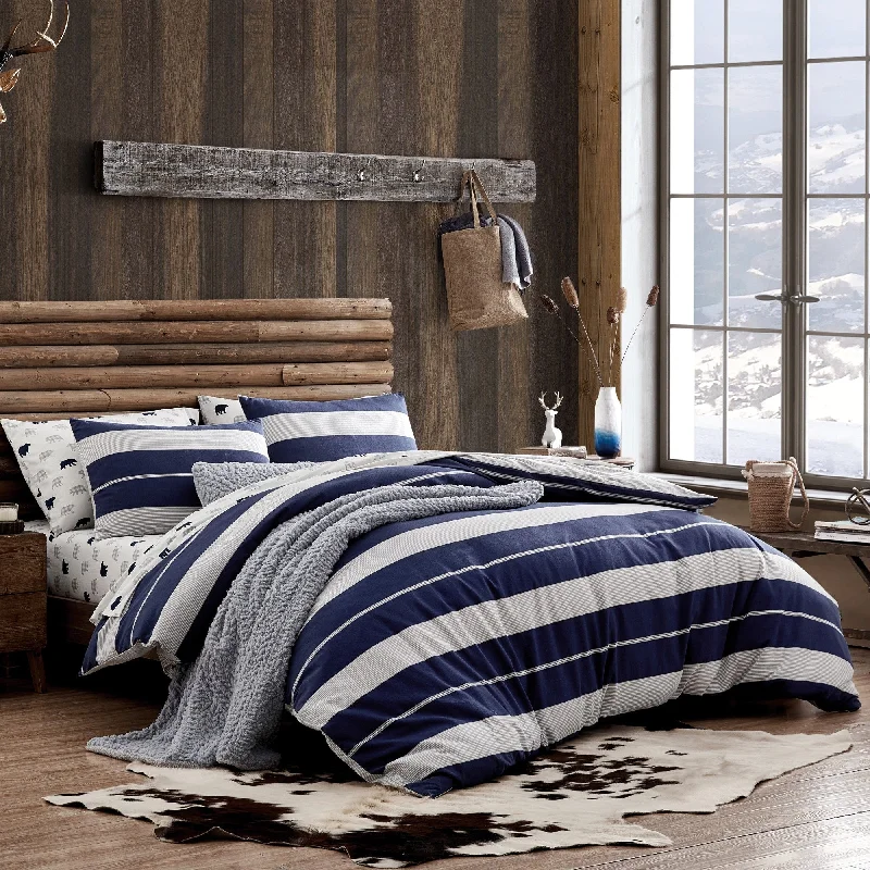 Wool - filled comforters with natural moisture - wicking and temperature - regulating featuresG.H. Bass & Co. River Stripe Comforter Set Wool - filled comforters with natural moisture - wicking and temperature - regulating featuresG.H. Bass & Co. River Stripe Comforter Set