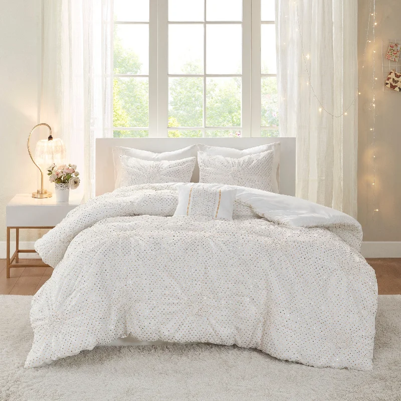 Latex - filled comforters with a bouncy texture and good supportIntelligent Design Essie White Metallic Printed Ruched Comforter Set Latex - filled comforters with a bouncy texture and good supportIntelligent Design Essie White Metallic Printed Ruched Comforter Set