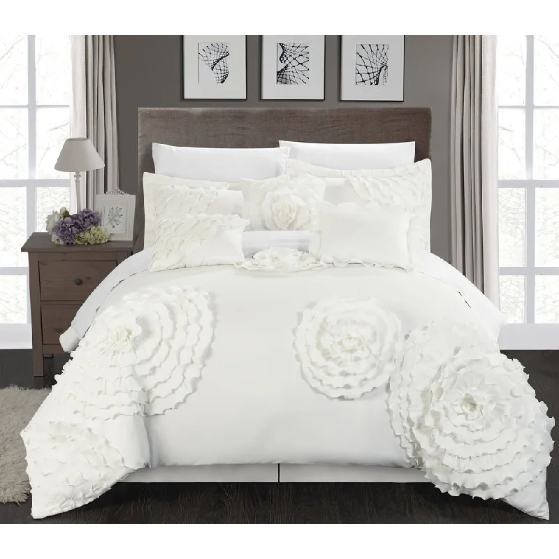 Wool - filled comforters with natural moisture - wicking and temperature - regulating featuresChic Home 11-piece Buxton White Oversized Comforter Set Wool - filled comforters with natural moisture - wicking and temperature - regulating featuresChic Home 11-piece Buxton White Oversized Comforter Set