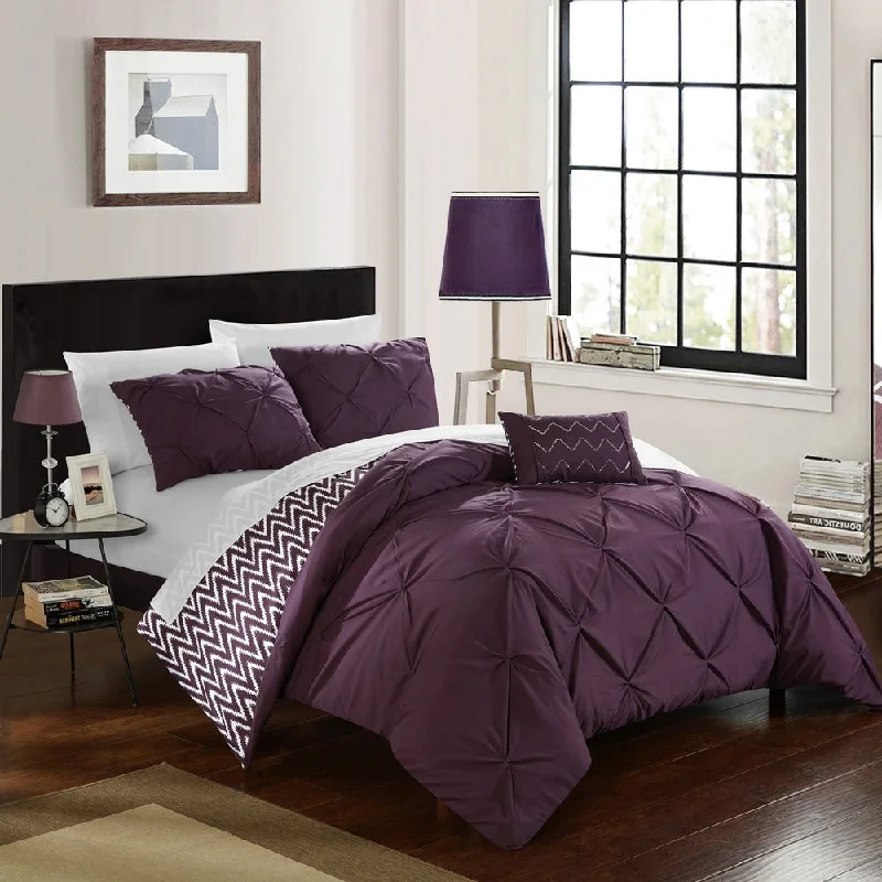 Duck down comforters with a softer feel and good warmth retentionSilver Orchid Niven 4-piece Purple Comforter Set Duck down comforters with a softer feel and good warmth retentionSilver Orchid Niven 4-piece Purple Comforter Set