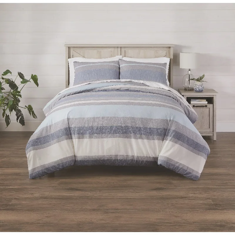 Goose down comforters known for their superior quality and insulationBold Stripe Comforter 3 Piece Set, King, Blue Goose down comforters known for their superior quality and insulationBold Stripe Comforter 3 Piece Set, King, Blue