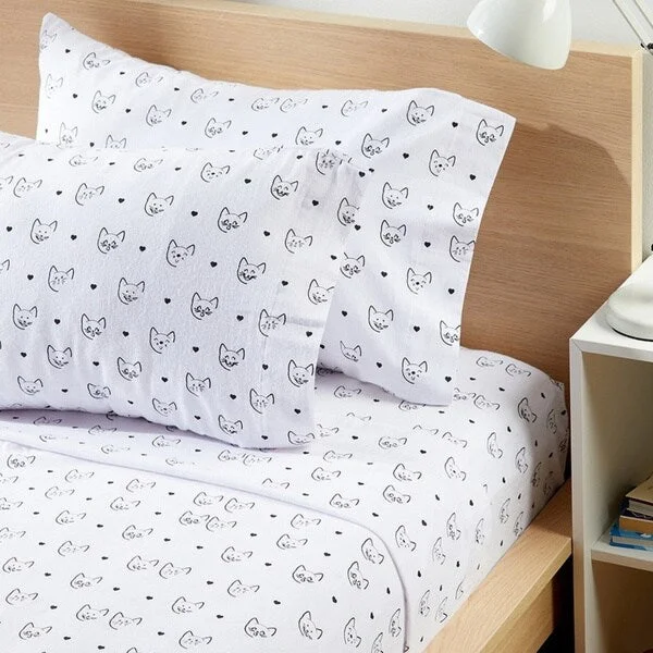 Fitted Sheets with Reinforced Corners for Long - Lasting UsePorch & Den 160 GSM Deep Pocket Cotton Flannel Bed Sheet Set Fitted Sheets with Reinforced Corners for Long - Lasting UsePorch & Den 160 GSM Deep Pocket Cotton Flannel Bed Sheet Set