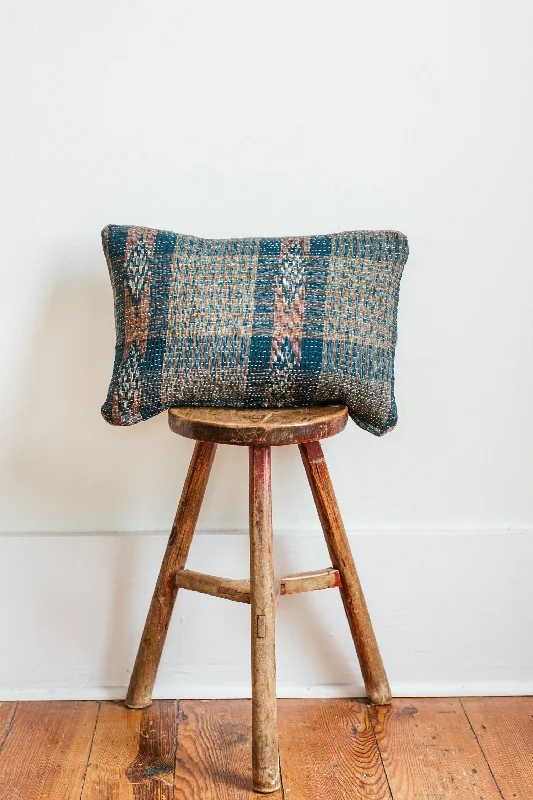 Travel Pillows for Long JourneysEsmaria 14X20 Pillow 1