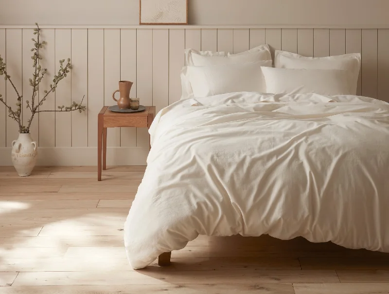 Minimalist - style duvet covers with clean lines and simple designsCloud Soft Organic Sateen Duvet Set Minimalist - style duvet covers with clean lines and simple designsCloud Soft Organic Sateen Duvet Set