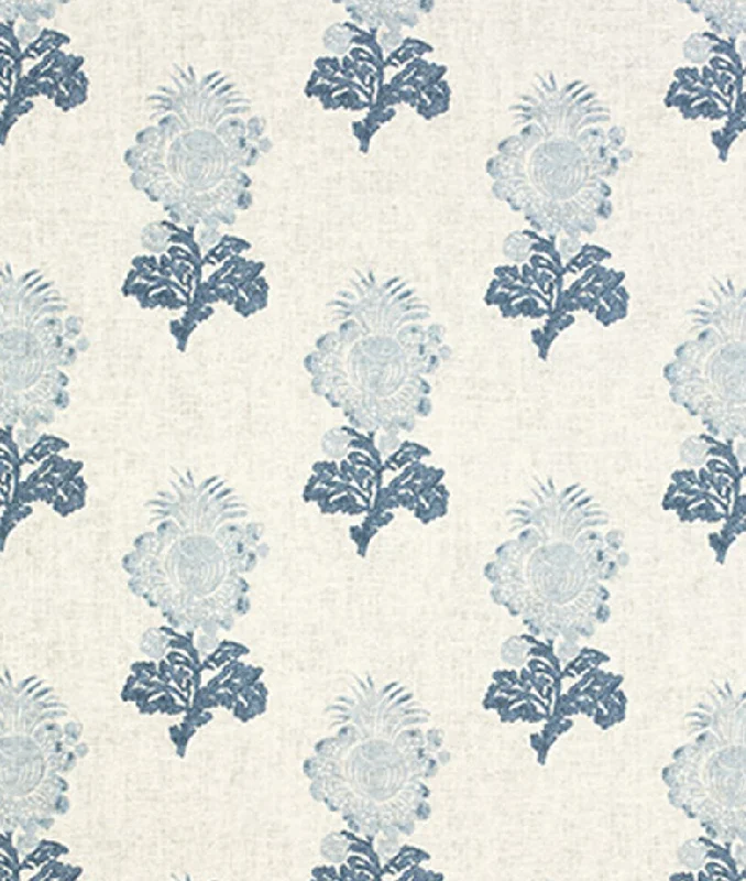 Bed skirts with a wrinkle - resistant fabricAldith Blue