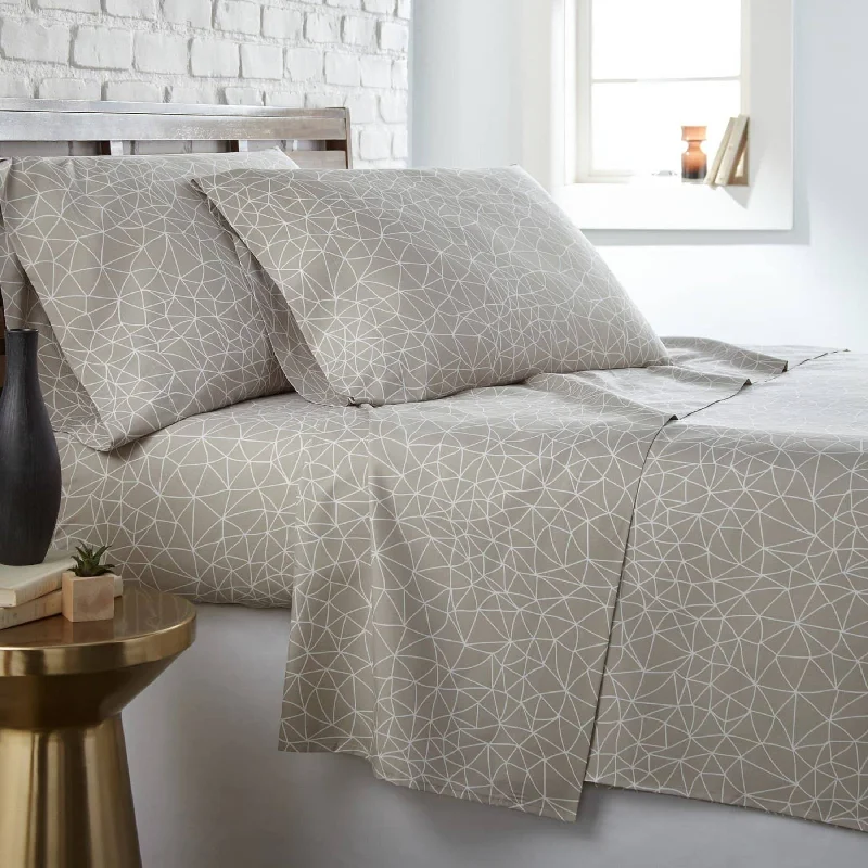 Geometric Maze Taupe