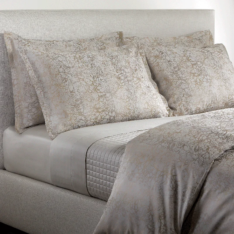 Discounted duvet covers during holiday sales like Christmas, Black Friday, and Cyber MondayPetal Collection Discounted duvet covers during holiday sales like Christmas, Black Friday, and Cyber MondayPetal Collection