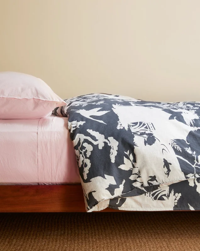 Jersey cotton duvet covers for a stretchy and comfortable fitSt Germain Duvet Cover Jersey cotton duvet covers for a stretchy and comfortable fitSt Germain Duvet Cover