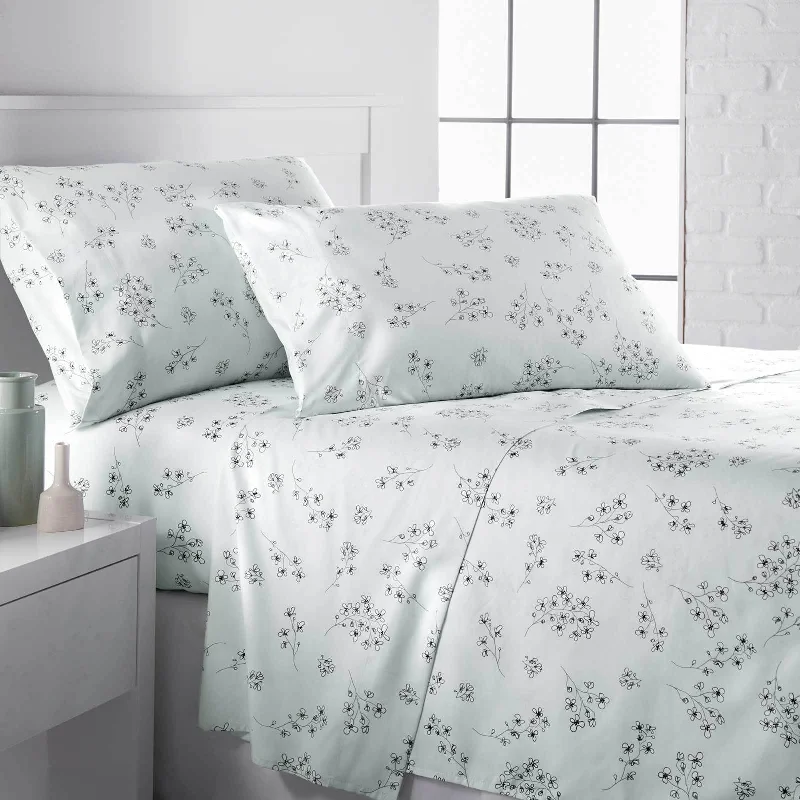 Polyester - Cotton Blend Sheets for Durability and ComfortSweet Florals Sheet Set