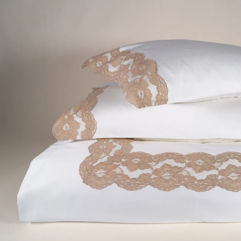 Geometric - patterned duvet covers for a modern and stylish look"HEMINGWAY" Collection Geometric - patterned duvet covers for a modern and stylish look"HEMINGWAY" Collection