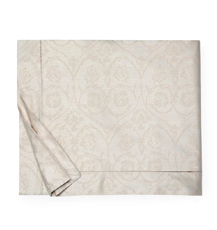 Hypoallergenic duvet covers for allergy - prone individualsAmiata Duvet Cover