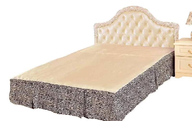 Bed skirts with a plaid pattern for a traditional styleTache Winter Moon Black Stripe Zebra Animal Print Gold Tailored Platform 14" Bed Skirt Dust Ruffle (BSK-4358L) Bed skirts with a plaid pattern for a traditional styleTache Winter Moon Black Stripe Zebra Animal Print Gold Tailored Platform 14" Bed Skirt Dust Ruffle (BSK-4358L)