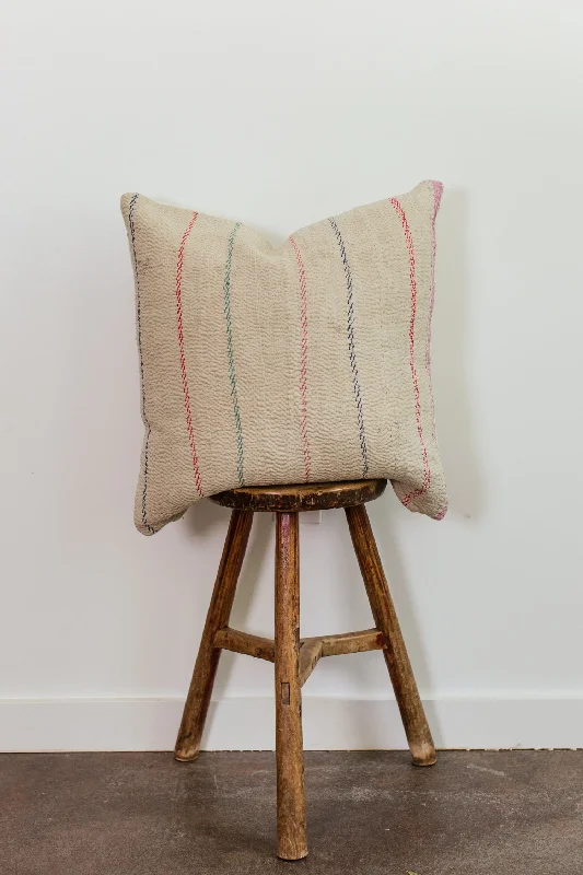 Hypoallergenic Pillows for Allergy SufferersDara 22x22 Pillow 1