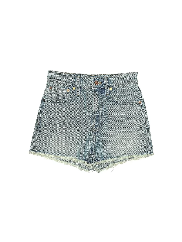 Mid-Rise Denim Shorts in Medium Wash