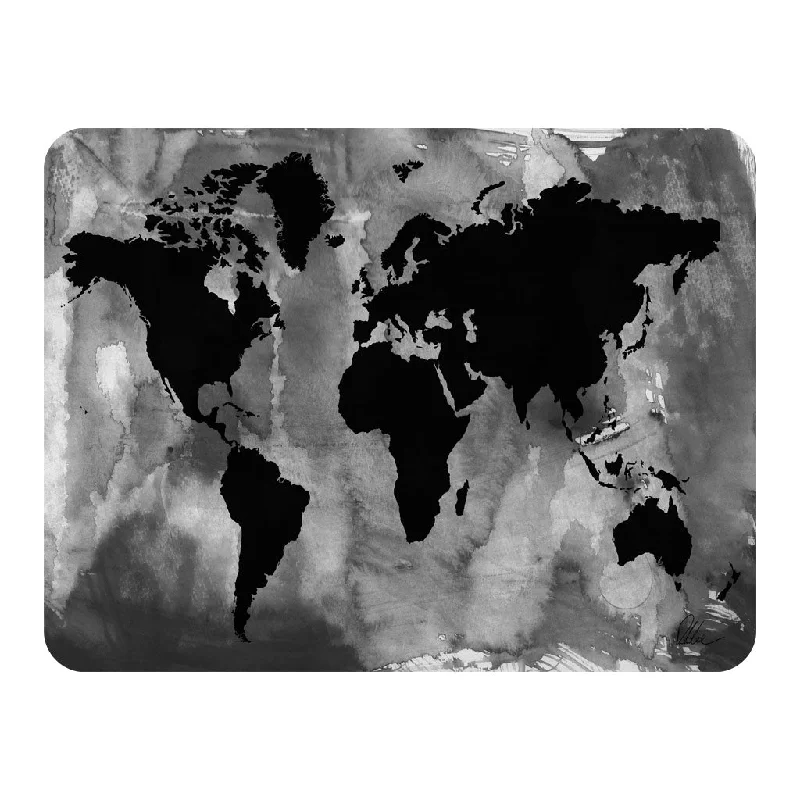 Rayon from bamboo blankets for a silky and breathable feelBlack and white world map (Blanket) Rayon from bamboo blankets for a silky and breathable feelBlack and white world map (Blanket)