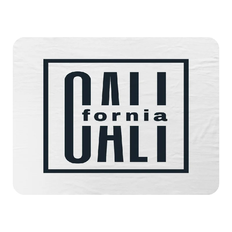 Fleece blankets for a cozy and plush textureCalifornia (Blanket)