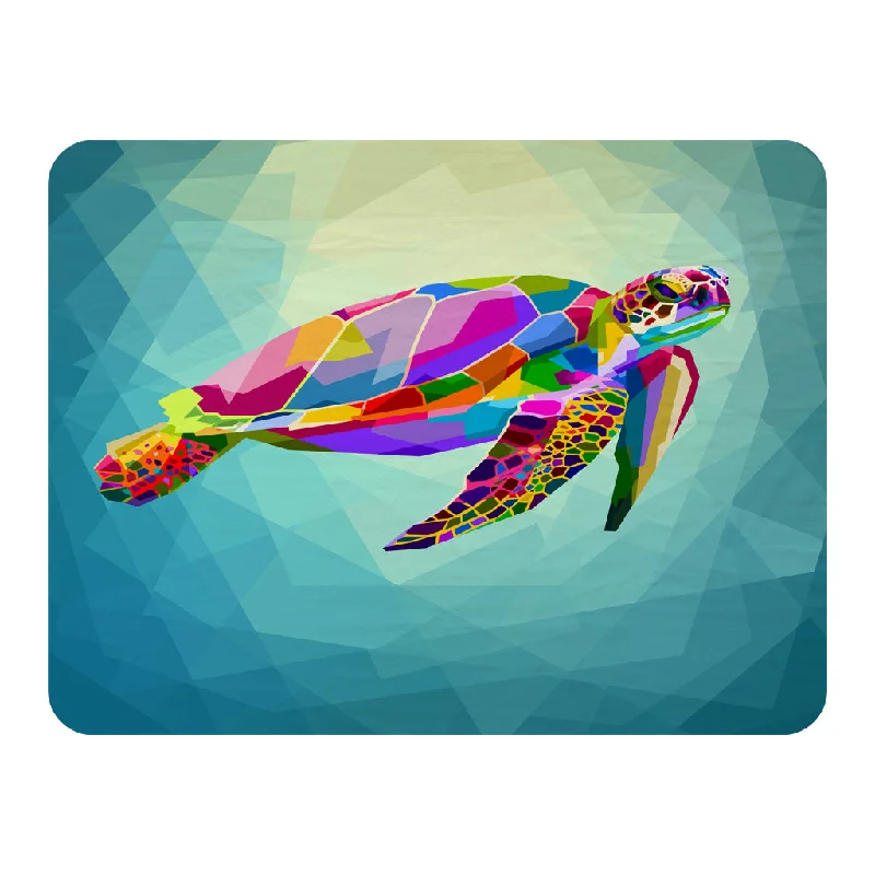 Chenille blankets with a thick and fuzzy texturecolorful turtle floating underwater in the geometric blue water ocean (Blanket) Chenille blankets with a thick and fuzzy texturecolorful turtle floating underwater in the geometric blue water ocean (Blanket)