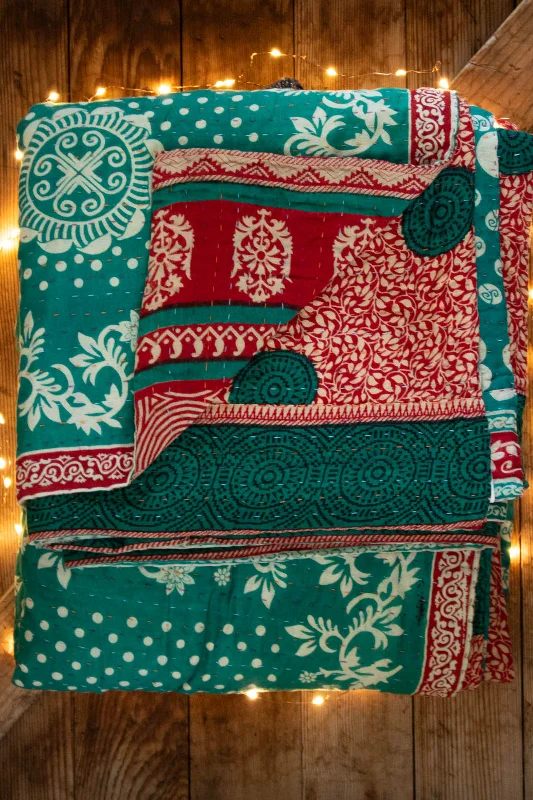 Recycled polyester blankets for an eco - conscious optionCozy No. 11 Kantha Large Holiday Throw Recycled polyester blankets for an eco - conscious optionCozy No. 11 Kantha Large Holiday Throw