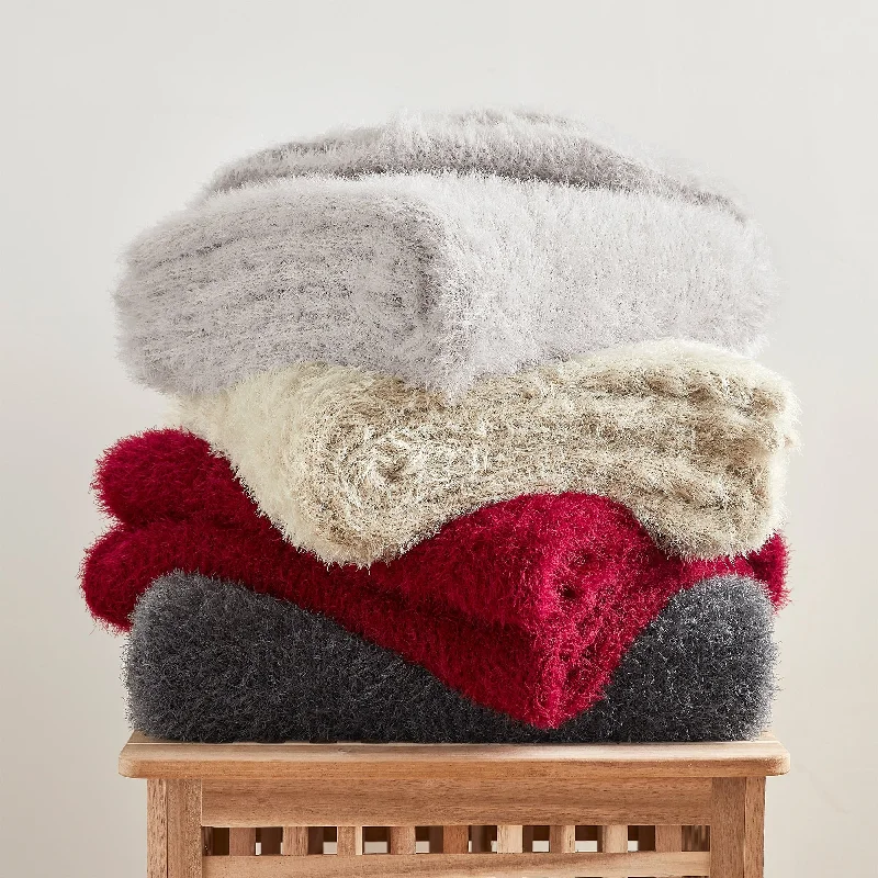 Linen blankets with a rustic and textured lookCozy Potato® Crazy Messy Plush Throw Blanket Linen blankets with a rustic and textured lookCozy Potato® Crazy Messy Plush Throw Blanket