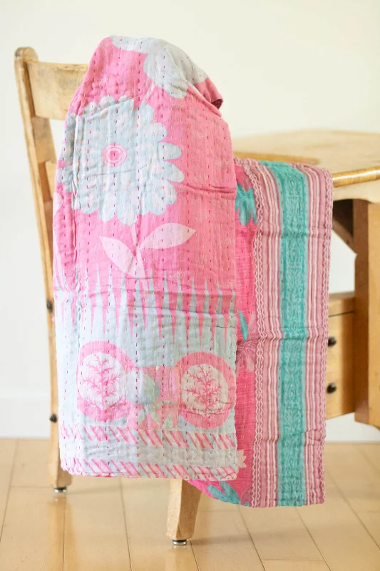 King - size blankets to cover large beds comfortablyDarling No. 5 Kantha Mini Blanket King - size blankets to cover large beds comfortablyDarling No. 5 Kantha Mini Blanket