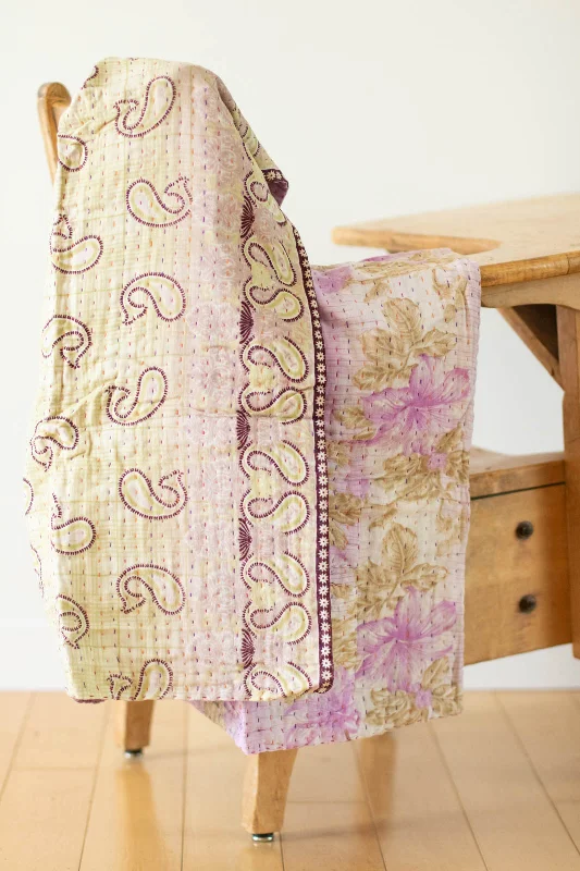 King - size blankets to cover large beds comfortablyDarling No. 9 Kantha Mini Blanket King - size blankets to cover large beds comfortablyDarling No. 9 Kantha Mini Blanket
