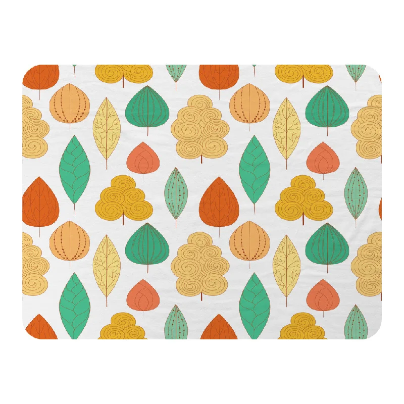 Silk blankets with a smooth and elegant touchDecorative Leaves (Blanket)