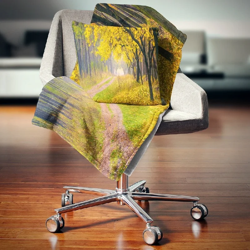 Silk blankets with a smooth and elegant touchDesignart 'Bright Yellow Autumn Forest' Landscape Photo Throw Blanket Silk blankets with a smooth and elegant touchDesignart 'Bright Yellow Autumn Forest' Landscape Photo Throw Blanket