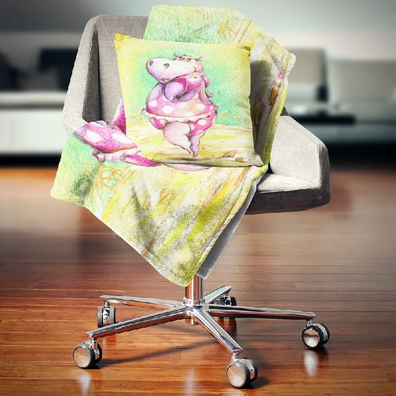 Alpaca wool blankets for a hypoallergenic and warm optionDesignart 'Cute Hippo Goes Swimming' Abstract Throw Blanket Alpaca wool blankets for a hypoallergenic and warm optionDesignart 'Cute Hippo Goes Swimming' Abstract Throw Blanket