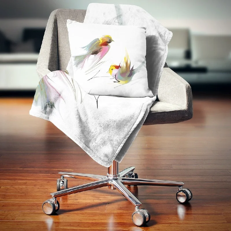 Chenille blankets with a thick and fuzzy textureDesignart 'Flying Birds Illustration' Animal Throw Blanket Chenille blankets with a thick and fuzzy textureDesignart 'Flying Birds Illustration' Animal Throw Blanket