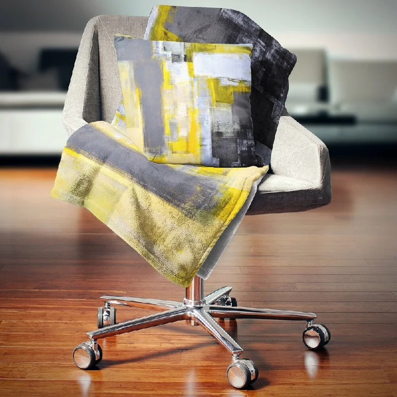 Mohair blankets with a unique sheen and softnessDesignart 'Grey and Yellow Blur Abstract' Abstract Throw Blanket Mohair blankets with a unique sheen and softnessDesignart 'Grey and Yellow Blur Abstract' Abstract Throw Blanket