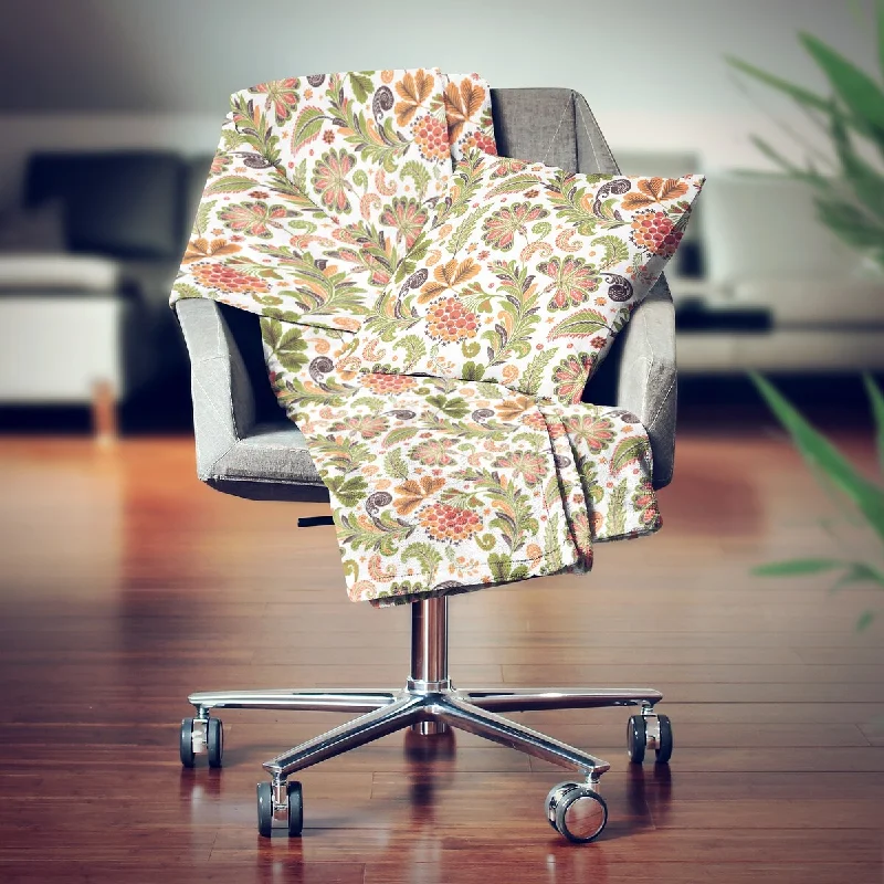 Mohair blankets with a unique sheen and softnessDesignart' Retro Fantasy Flowers I' Modern Throw Blanket - 71x59 Mohair blankets with a unique sheen and softnessDesignart' Retro Fantasy Flowers I' Modern Throw Blanket - 71x59