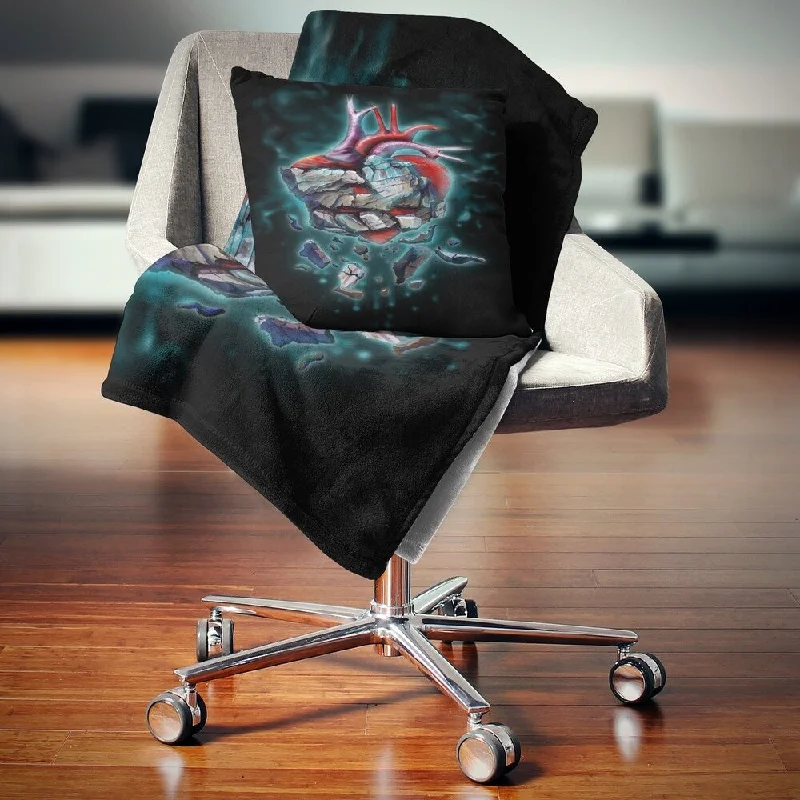 Cotton blankets for breathability and a lightweight feelDesignart 'Stone Heart Revival' Abstract Throw Blanket Cotton blankets for breathability and a lightweight feelDesignart 'Stone Heart Revival' Abstract Throw Blanket