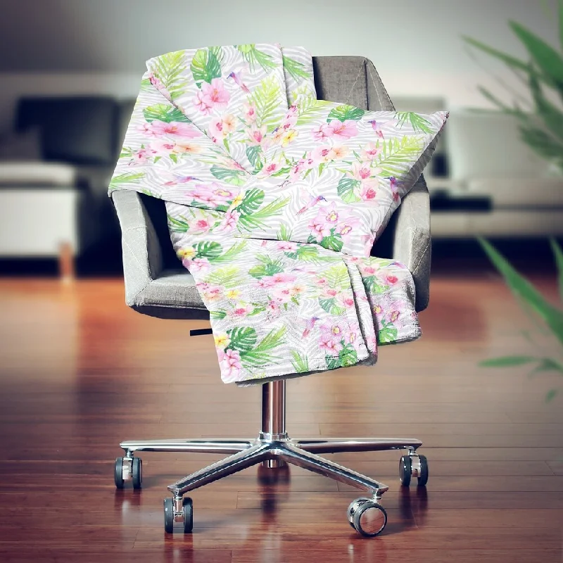 Mohair blankets with a unique sheen and softnessDesignart'Tropical Botanicals Flowers VI'Modern Throw Blanket - 71x59 Mohair blankets with a unique sheen and softnessDesignart'Tropical Botanicals Flowers VI'Modern Throw Blanket - 71x59