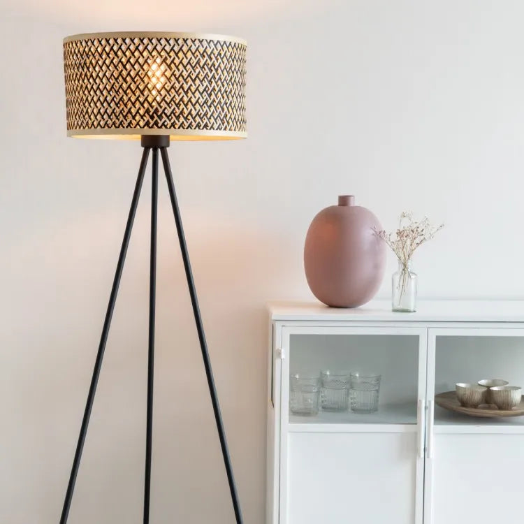 Linen blankets with a rustic and textured lookIsla Bamboo Floor Lamp
